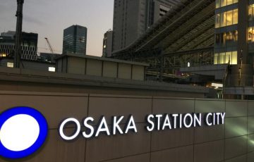 大阪駅-2019-0109